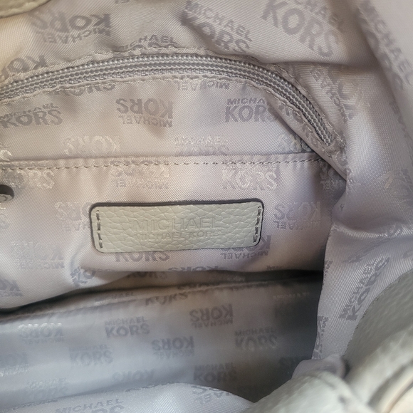 Michael Kors Soft Pebbled Leather Triple Compartment Gray Leather Satchel Purse - Picture 8 of 11